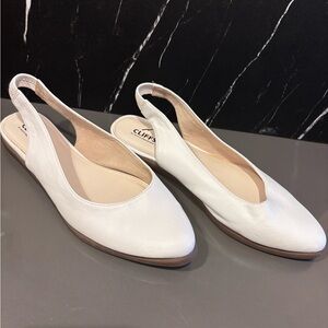 Cliffs by WHITE MOUNTAIN White Slingback Flats